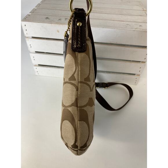 COACH F21905 MEDIUM TAN, BROWN SIGNAUTE CANVAS CROSSBODY BAG - Picture 5 of 16